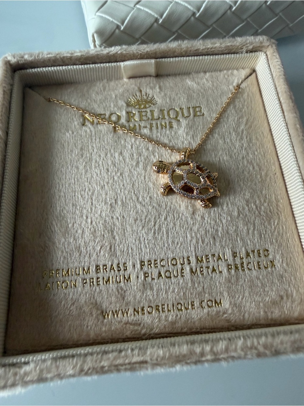 Gold Turtle Pendant Necklace - Picture 2 of 3